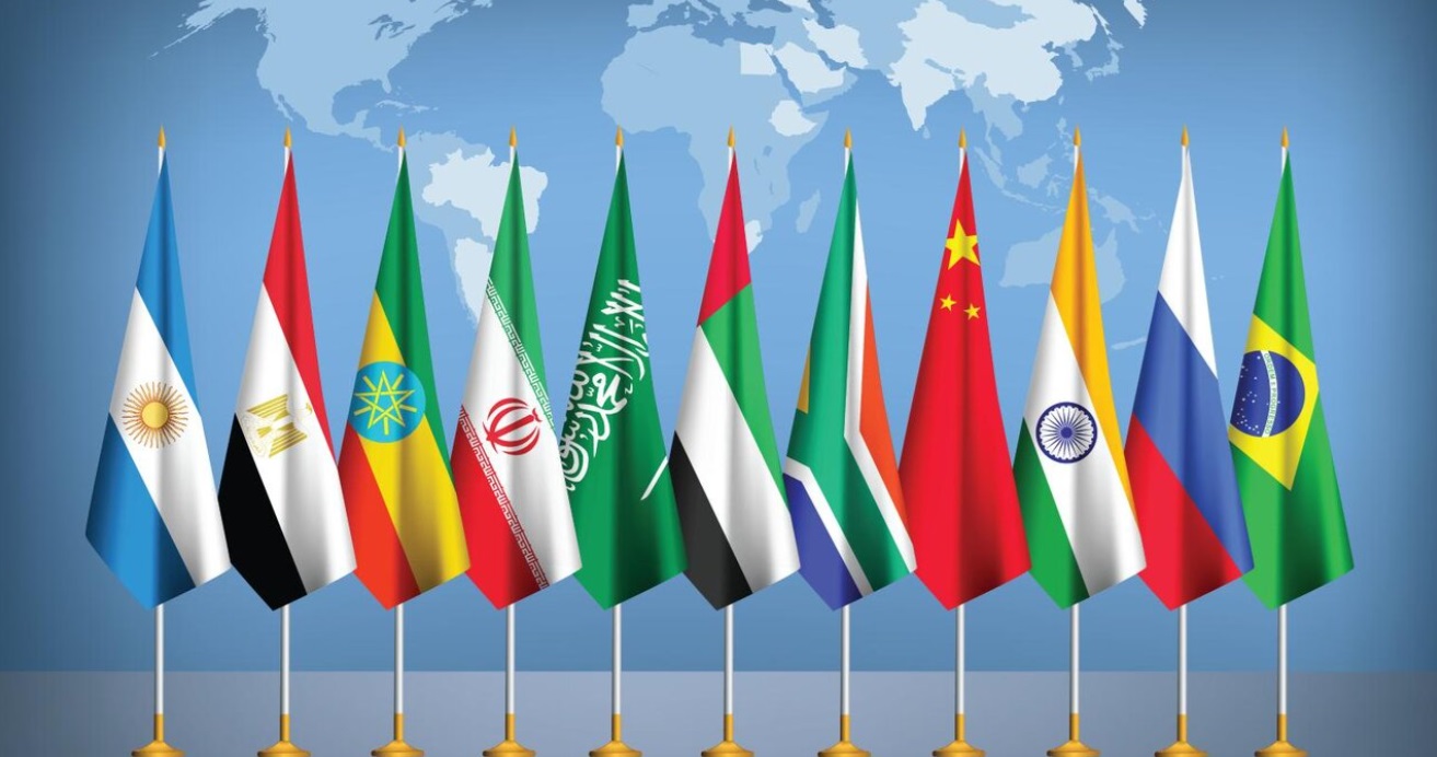 中國「金磚」旭日東昇、美國「G7」夕陽西下- 海潮智庫